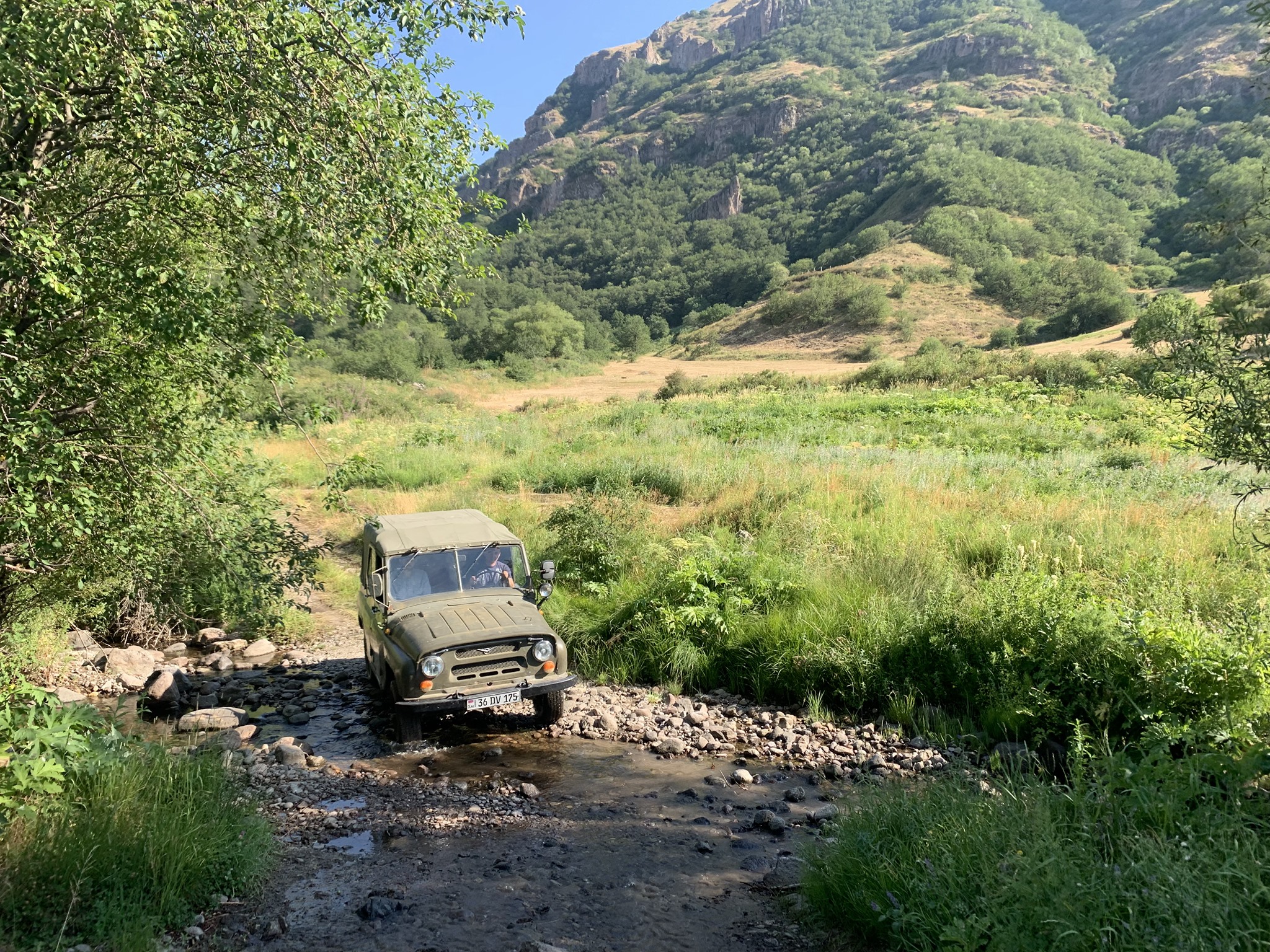 Soviet-era Jeeps essential for travel in Artavan